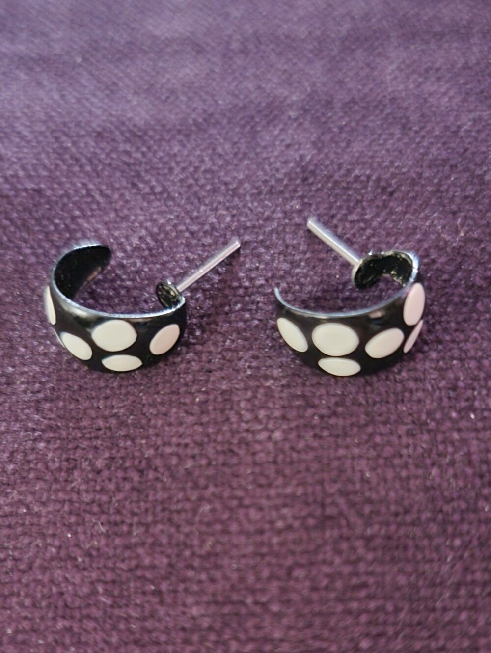 Black & white polka dot earrings
